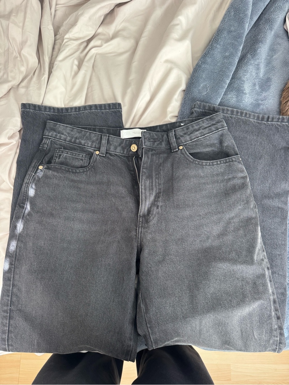 ZARA Women's High-Rise Black Denim Jeans